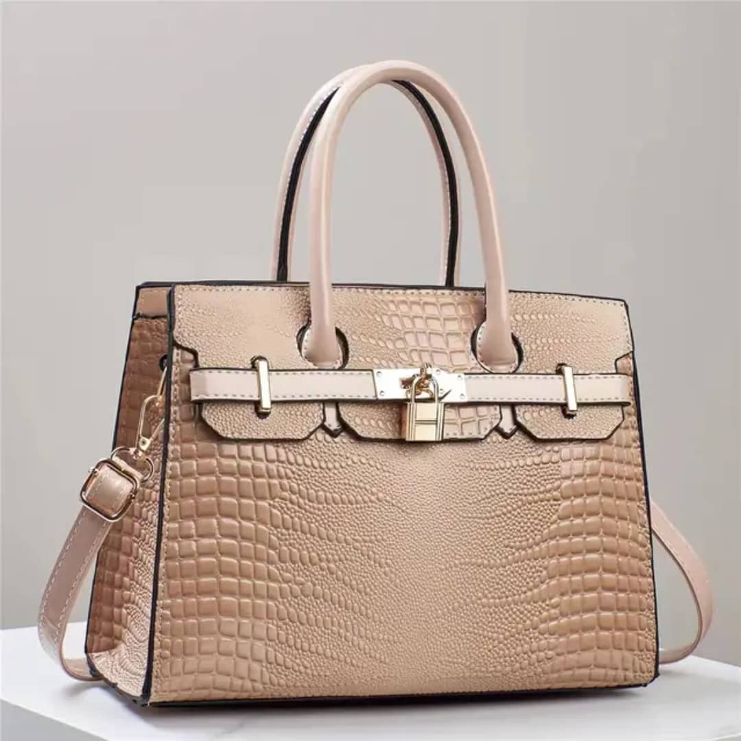 ⭐⭐⭐ Sac à main moyen, Pour femme !