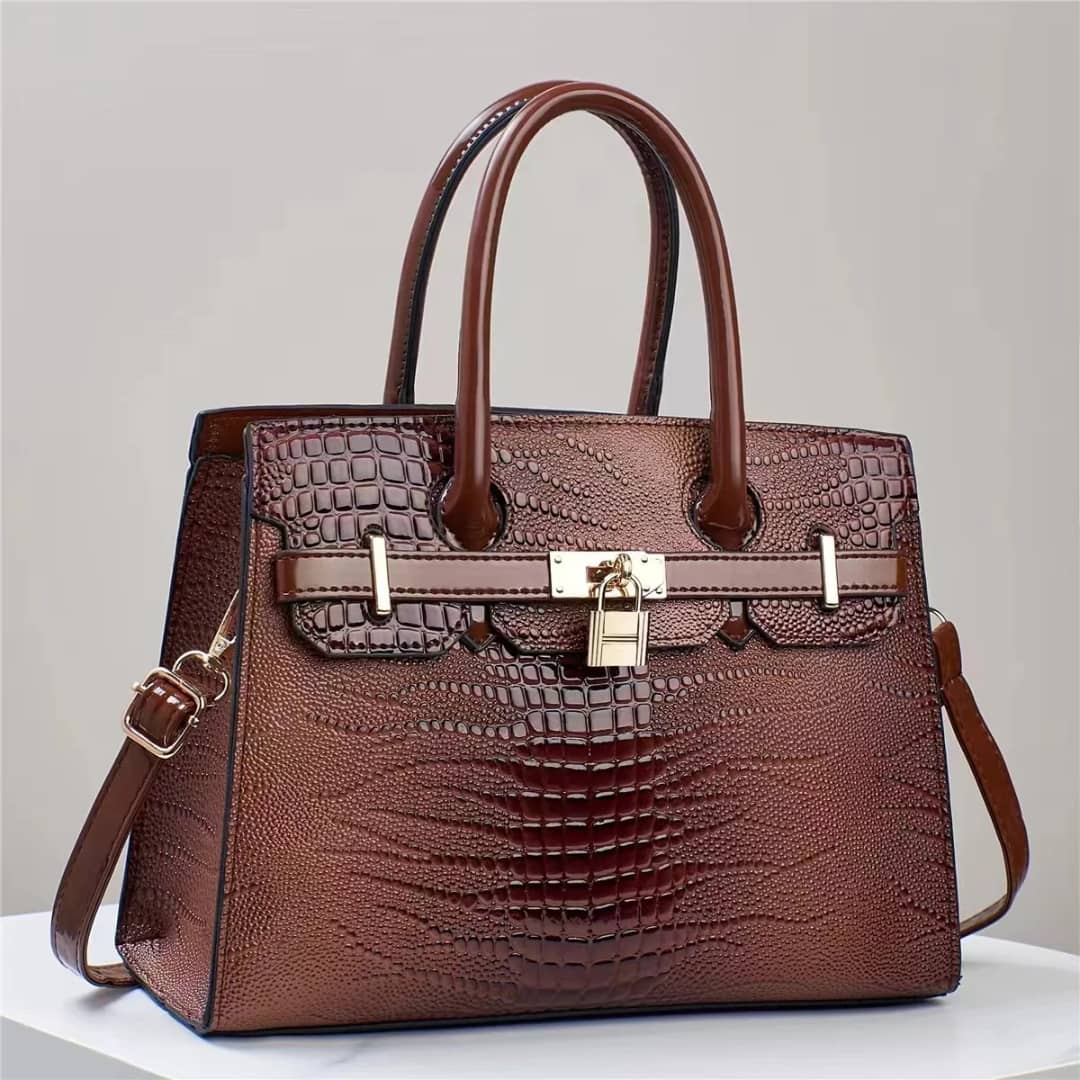 ⭐⭐⭐ Sac à main moyen, Pour femme !